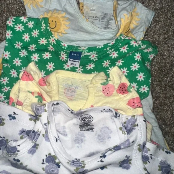 Baby Girl 0-3M Dress Bundle Old Navy Little Co Floral Lot - Picture 6 of 6